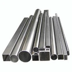 STAINLESS STEEL SQUARE PIPE